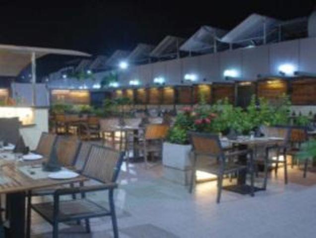 The Ambience Hotel Пюн Екстериор снимка