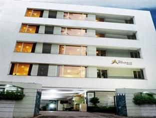 The Ambience Hotel Пюн Екстериор снимка